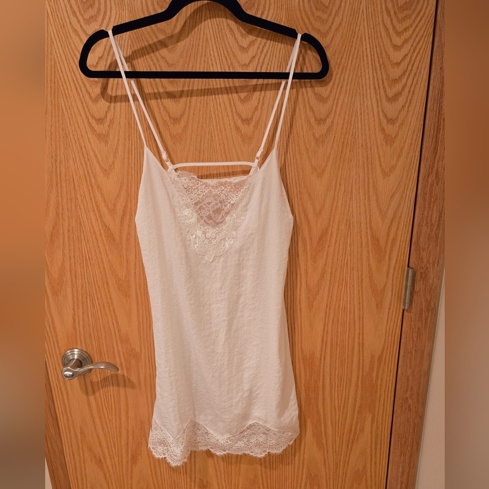 Linea Donatella Women's Off White Camisole Nightgown Size Med - Picture 5 of 15